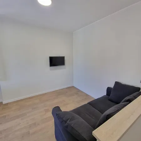 Quiet Rest Apartment *